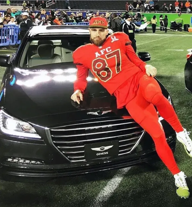 Travis Kelce Cars and House